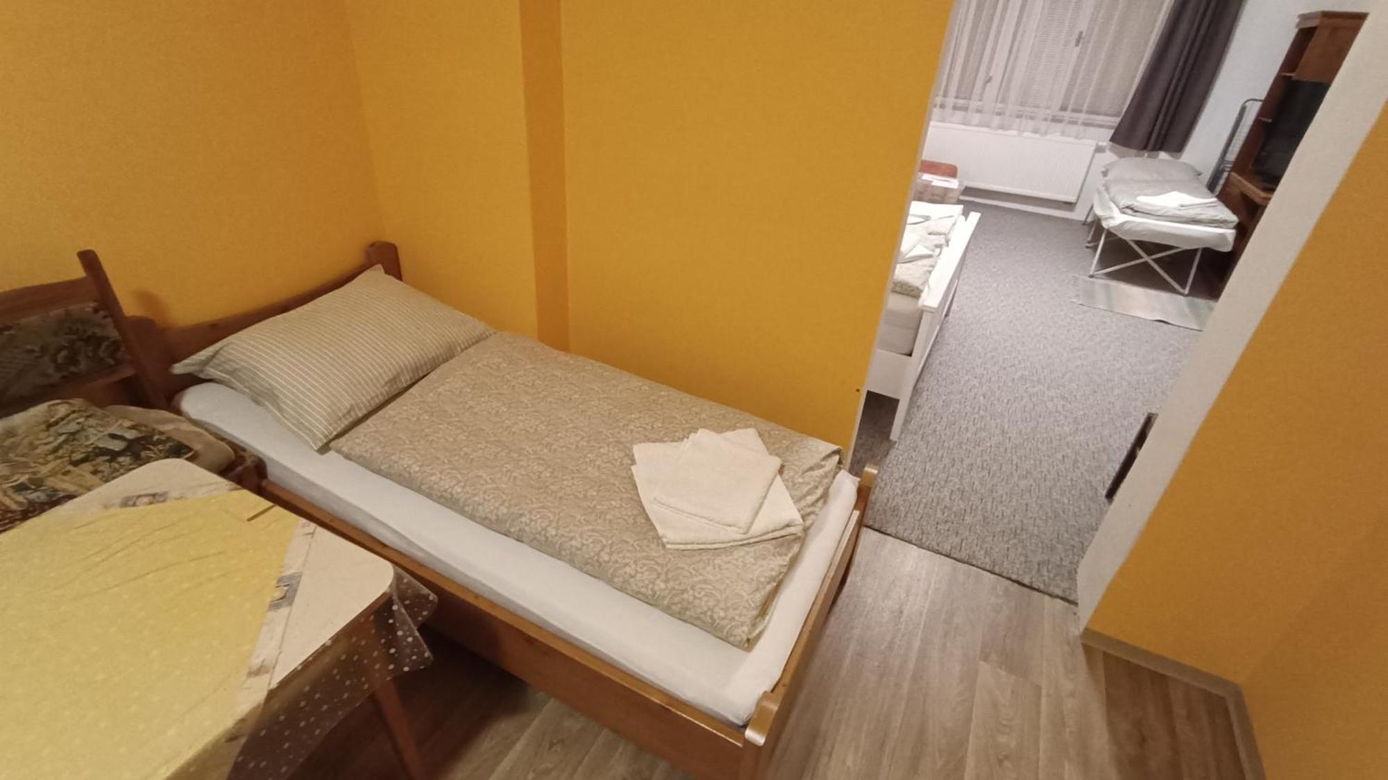 Apartman Horni Slavkov Hodinarstvi Exterior photo